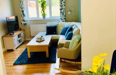 Tanglewood house Abergavenny with private parking - Foto 1