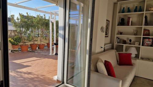 "Pier's House" - Attico a 3 chilometri dal Centro Città - Photo 3