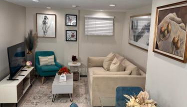 Julie's Cozy 2 Bedroom Basement Apartment - Foto 5