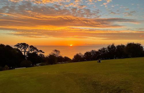 Beautiful Seaside one bedroom apartment - Foto 55