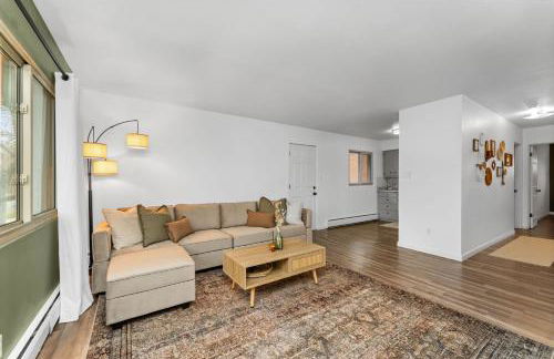 Modern Comfort Apartment in Great Falls - Foto 13