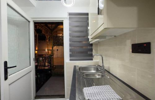 Gorgeous Graceful Getaway w Gazebo - Tylorstown - Foto 24