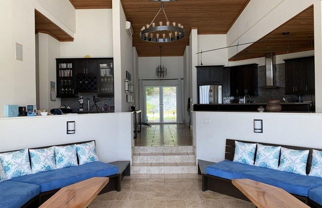 Sky Beach Club Rock House 4 Bedroom Home - Foto 8