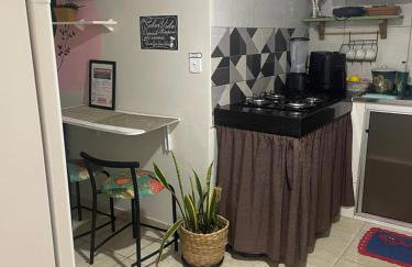 Kitnet Adorável na sedede Aracruz ES 1KM do centro individual wifi cozinha equipada - Foto 1