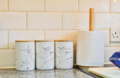 Sleeps 5, Westfield Shopping Centre, Free Parking - Foto 8