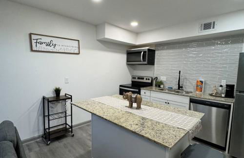 2BD - 3 Dallas l FIFA READY l 5 Min from Love Field - Foto 13