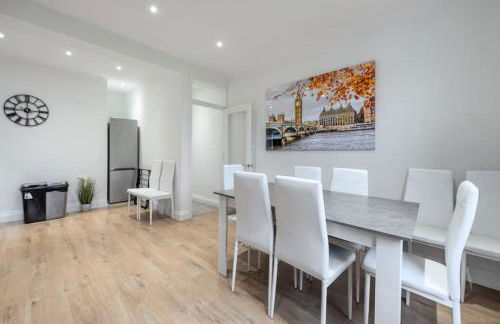 Brand New Cricklewood Zone 2 Modern Home - Foto 6