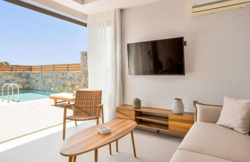 Stefi Villas - Deluxe Pool Bliss Retreats - Photo 6