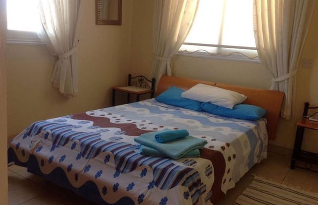 Carolyn Villa , Ayia Napa - Foto 4