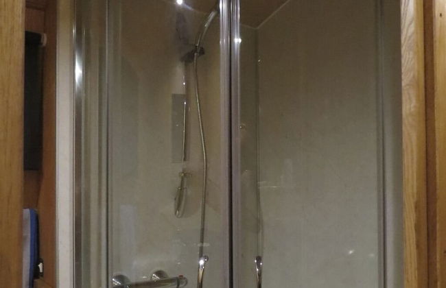 Houseboat Hotels - Foto 14