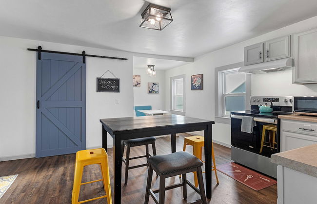 Small Town Retreat- 5br- Movie Theater Room - Foto 1