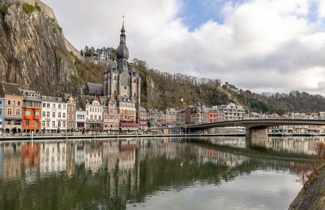 Beautiful Holiday Home in Dinant With Garden - Photo 36