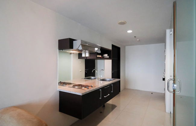 Cozy Stay 2Br At The Square Surabaya Apartment - Foto 12