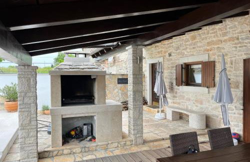 Beautiful stone house in Istria - Photo 51