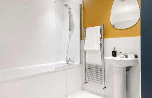 OFF Oxford Circus! Large Unique Artist's Family and Friends HOME - Foto 18