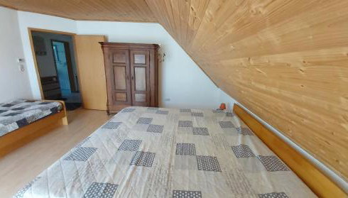 tAllhouse - Foto 2, wardrobe