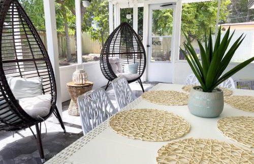 Tranquil and Sunny 4BR Getaway Home - Foto 46