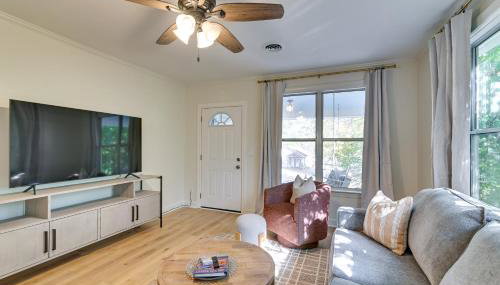 Centrally Located Home about Steps to Oxford Square! - Foto 4