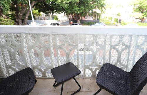 South Beach Walk to Sea Free Parking & Balcony Family & Pet Friendly - Foto 3