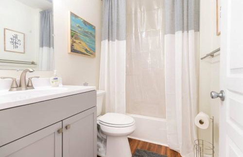 Beach Please! Complimentary 6-Seater Golf Carts! - Foto 23