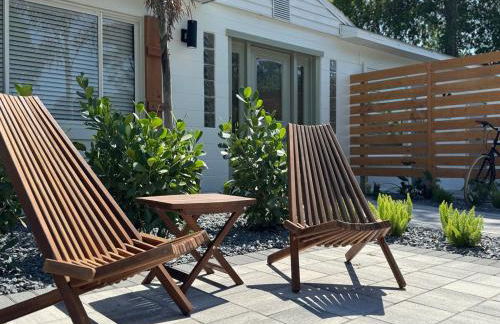 3BR Oasis DT ORL, Full Kitchen & Fenced Yard! - Foto 16