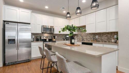 Urban Oasis near Breweries & Old Town - Free Bikes - Foto 2