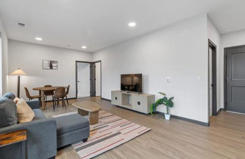 CozySuites Mass with parking lounge & roof deck #31 - Foto 1