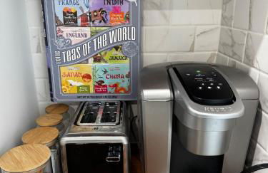 Downtown Cincinnati Boutique at Newport 3BR with 100in Cinema TV - Foto 31