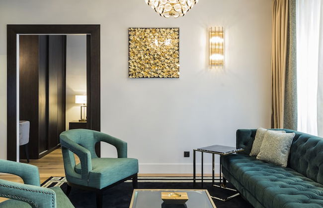 Luxury Apartment Paris Louvre II - Photo 23