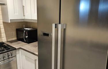 Lister Park Bradford 2bed Detached Cottage House Parking Cinema Screen Games Room - Foto 26