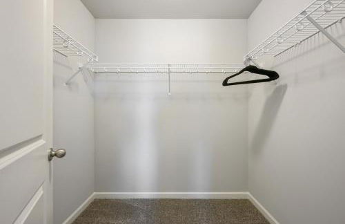 Stylish & Modern 3BR Home Near Chattahoochee River - Foto 11