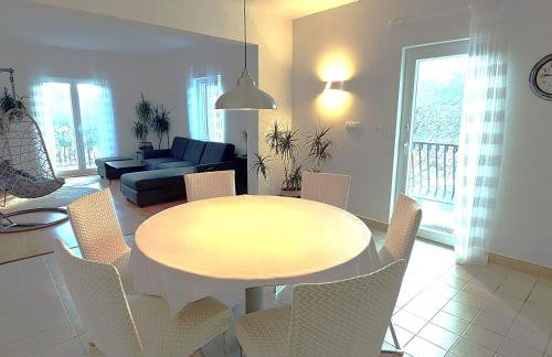 Villa Bacio with heated pool, starlink internet - Foto 19