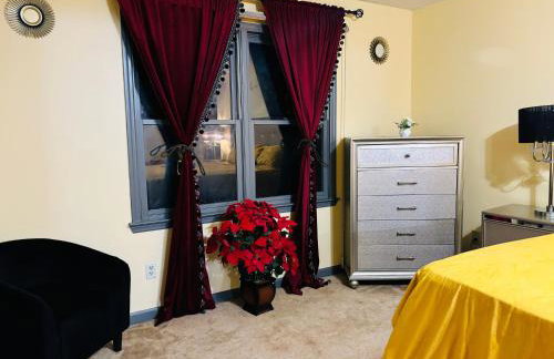 Large 3BR Home for Families and Work Stays With Fast WIFI - Foto 27