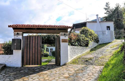 Dandy Villas Amfiklia - Guest House Dafne - Garden - Foto 1