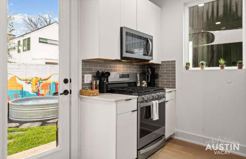 Pet Ok East ATX 2BR 2.5BA Pool, Game Room and Yard Nr Moody Ctr by Austin Vacay - Foto 35