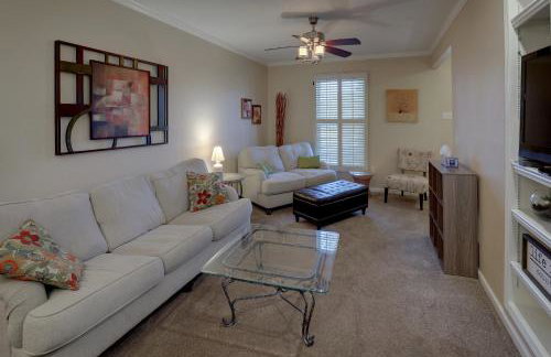 Mins to Blessing Hospital, Miss River, Country Club - Foto 28