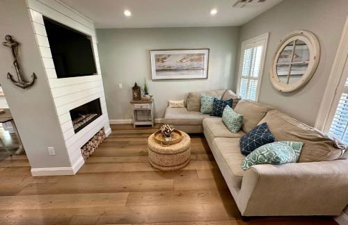 Beautifully Renovated 2 Bed 2 Bath Private Home - Foto 4