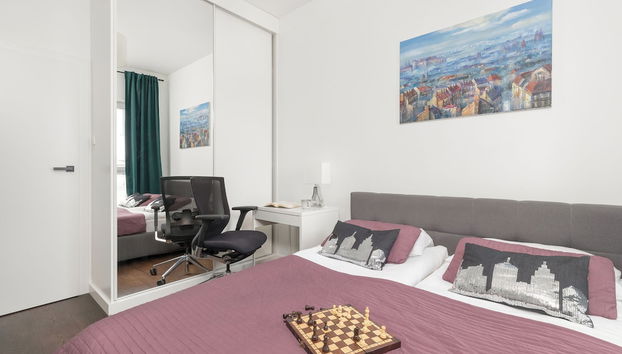 17th Floor Gdansk Apartment by Renters - Foto 5, Habitación