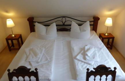 Gut-Rattelvitz-Galerie-D-hochwertig-Sauna-Kamin-eTankstelle-Spielscheune-15-000qm-Parkland - Photo 16