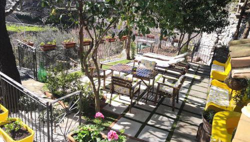 Villa Laura amazing breakfast,private outdoor hot tub, Positano experience - Photo 4, Garden