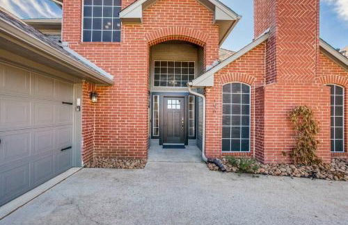 Rockwall Luxury Retreat-Pool/Spa/Patio/Gameroom - Foto 73