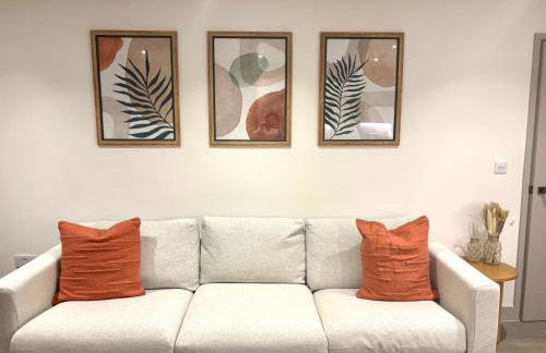 Poole Quay Seaside Escape-free parking 3 mins away - Photo 10