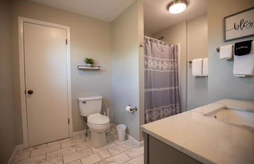 Serenity with Mountain Views 3BR Deckside Views - Foto 28