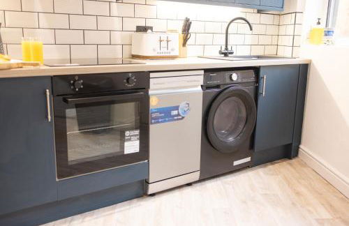 Modern 3B Home, ideal For Families and Contrators! - Foto 42