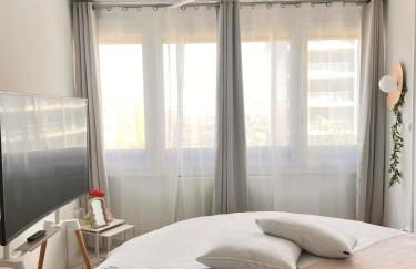 Suite 2 à 4 personnes lit rond Bergson Stade Zénith - Foto 16