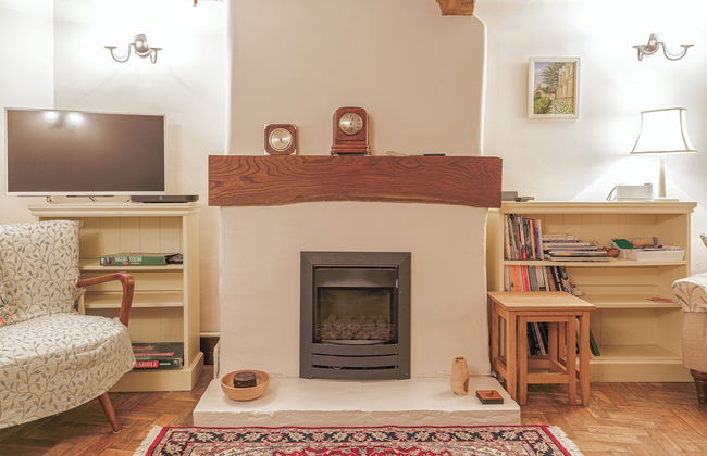 Honeypot Cottage-Lovely Bolthole in Stow - Photo 16