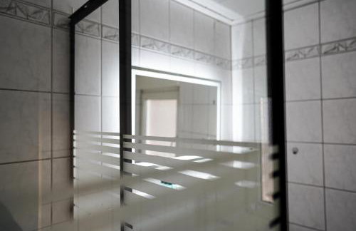 Geräumige 120qm Maisonette mit Balkon WeHome Komfort - Photo 36