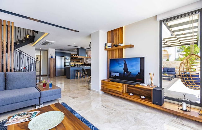 Luxurious 3 bed Villa Located in Kasantalya Turkey With Private Pool and gym - Photo 8