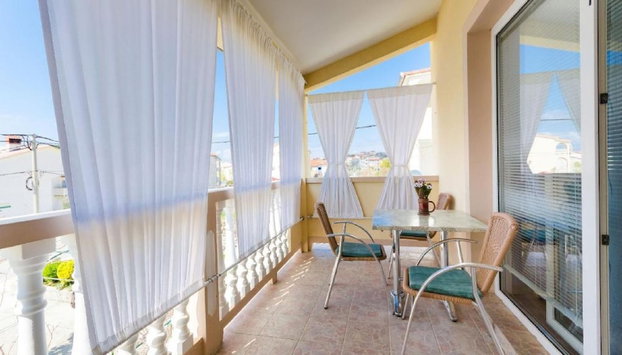 Apartmani Mijatović - Foto 4, Balcón