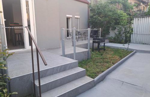 GAG Apartment in TRAM zone with FREE PARKING in front of the house - Photo 47